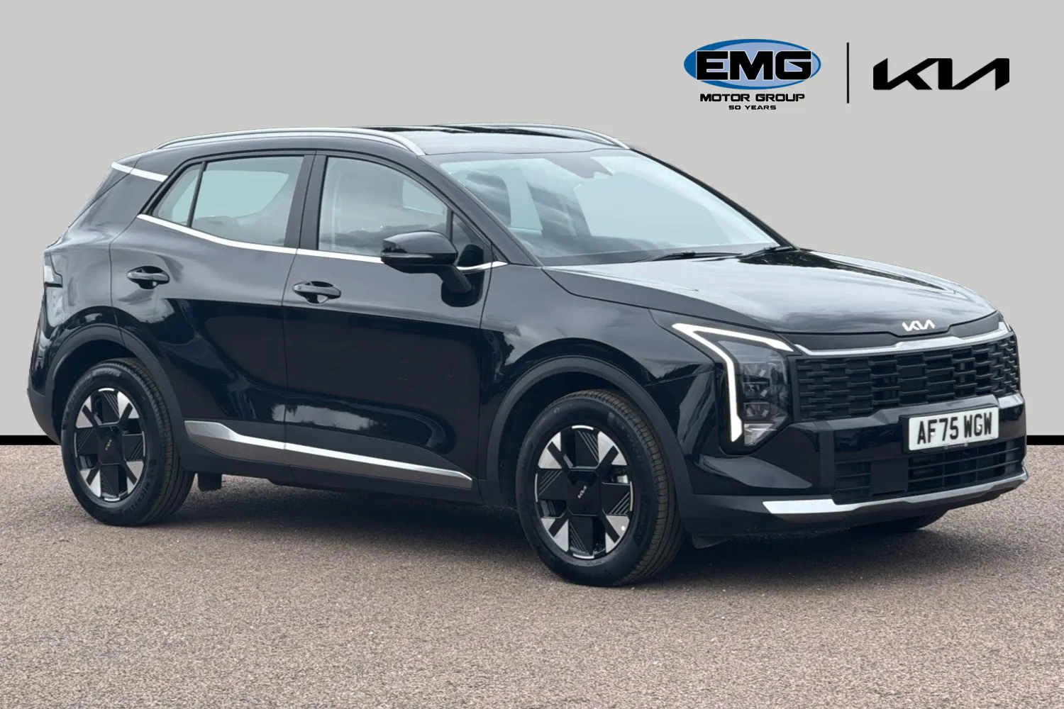 Kia Sportage listing photo