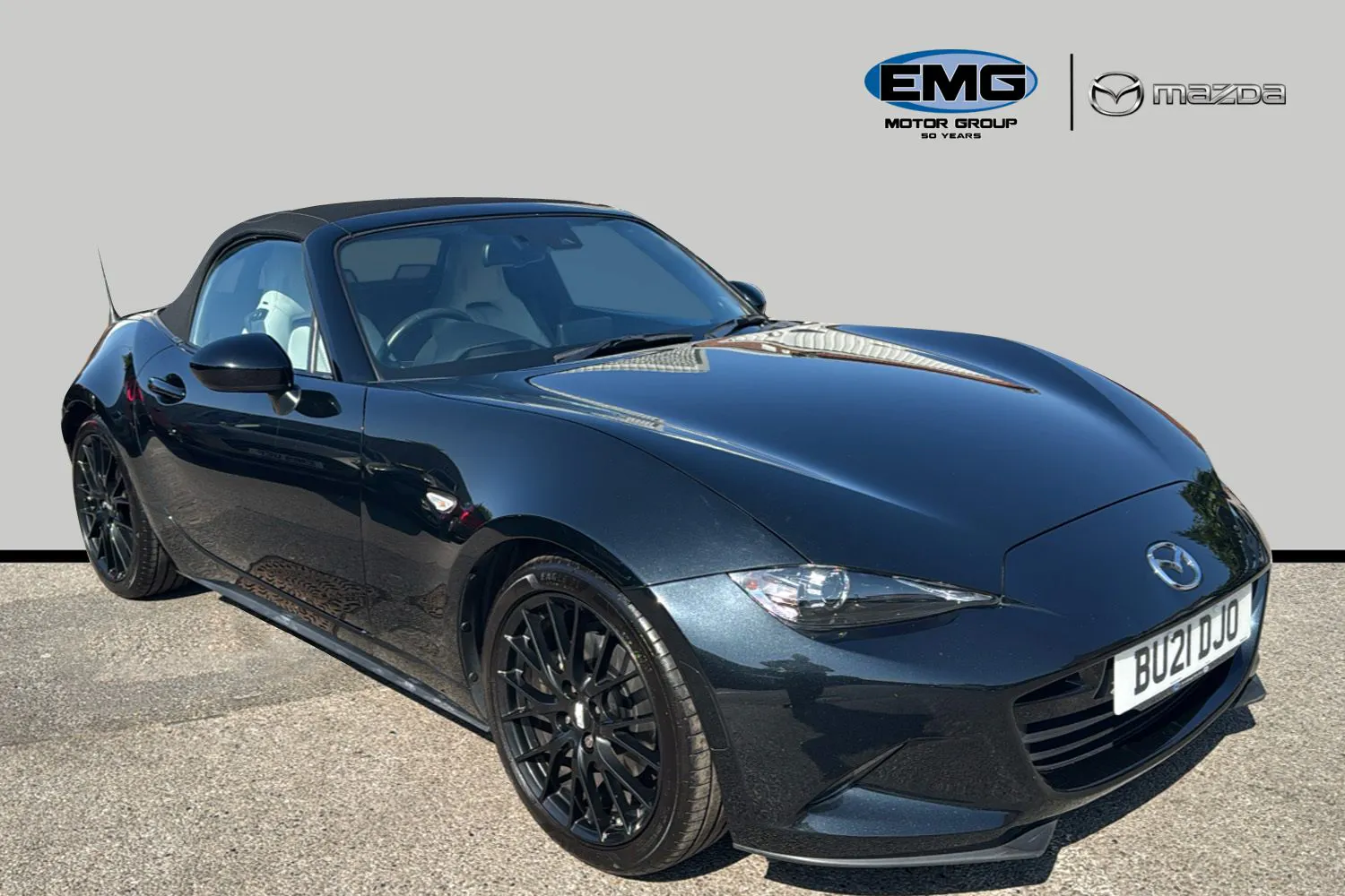 Mazda MX-5 listing photo