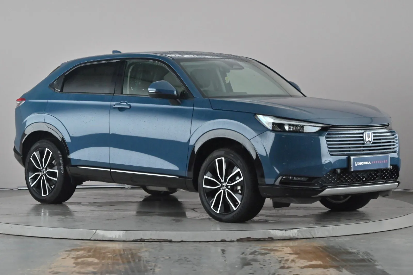 Honda HR-V listing photo