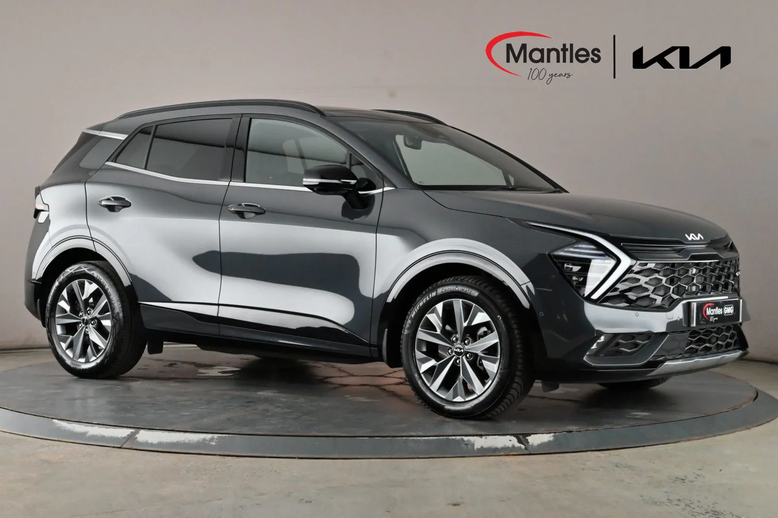 Kia Sportage listing photo