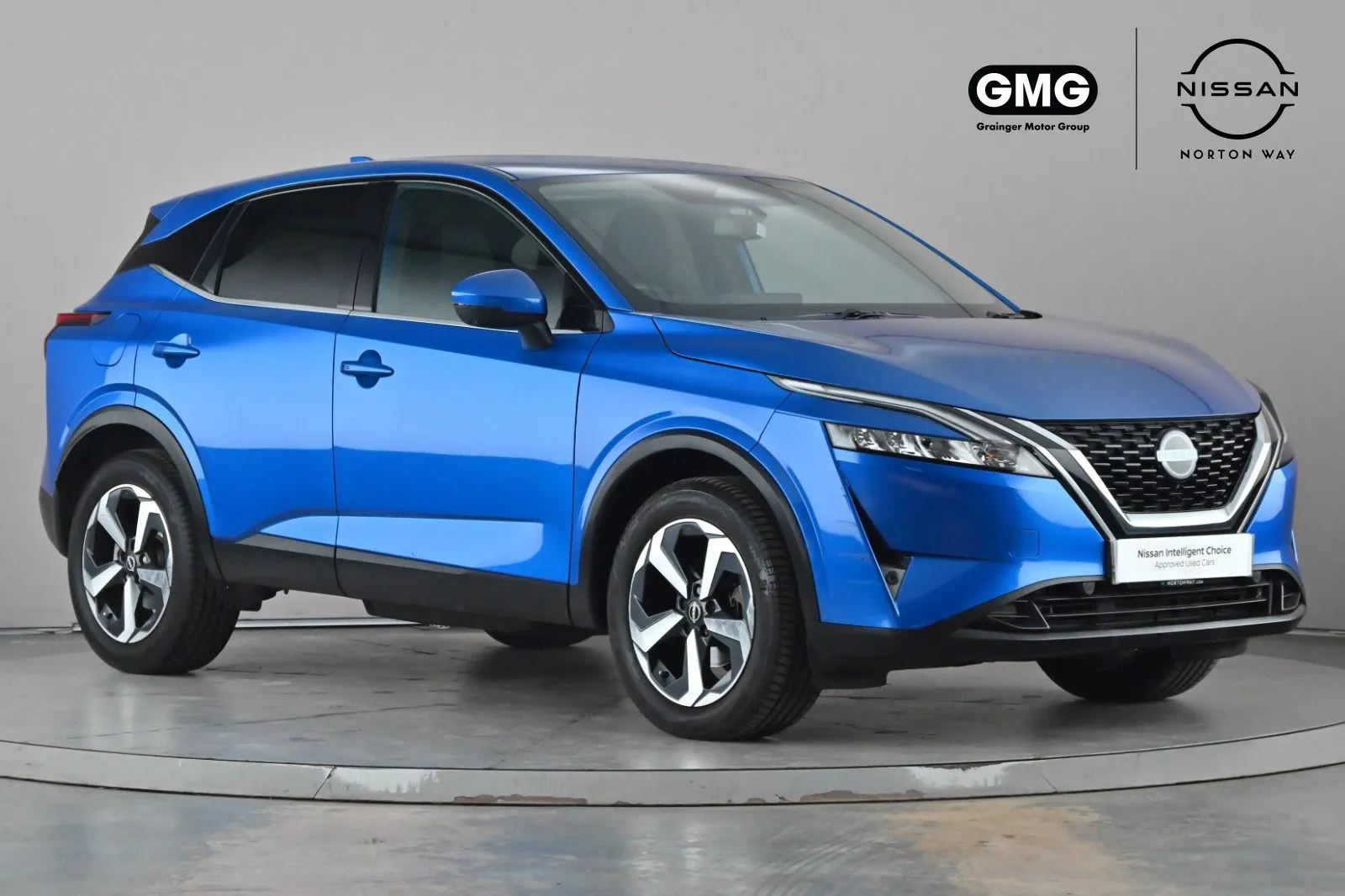 Nissan Qashqai listing photo