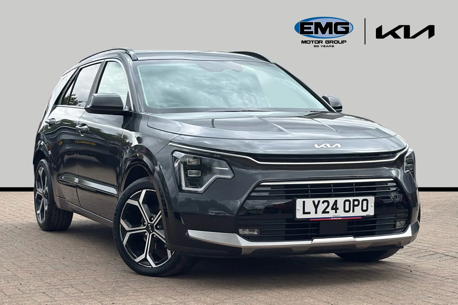 Kia Niro Hybrid listing photo