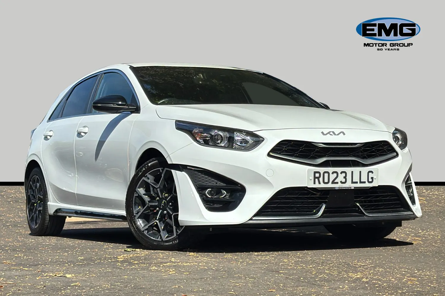 Kia Ceed listing photo