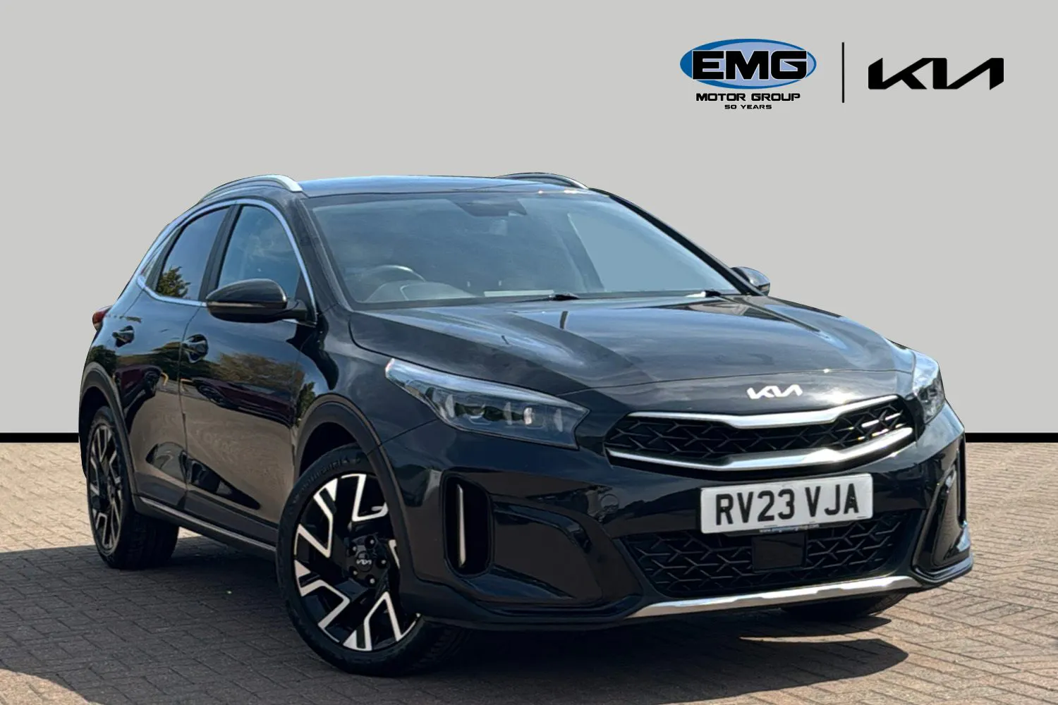Kia Xceed listing photo