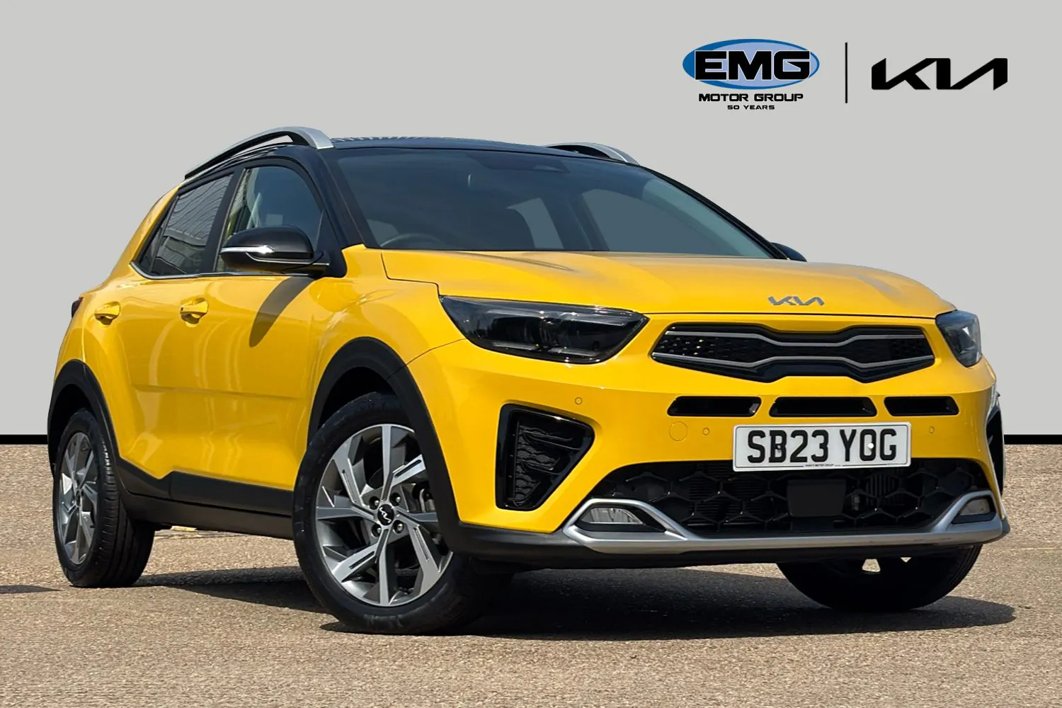 Kia Stonic listing photo