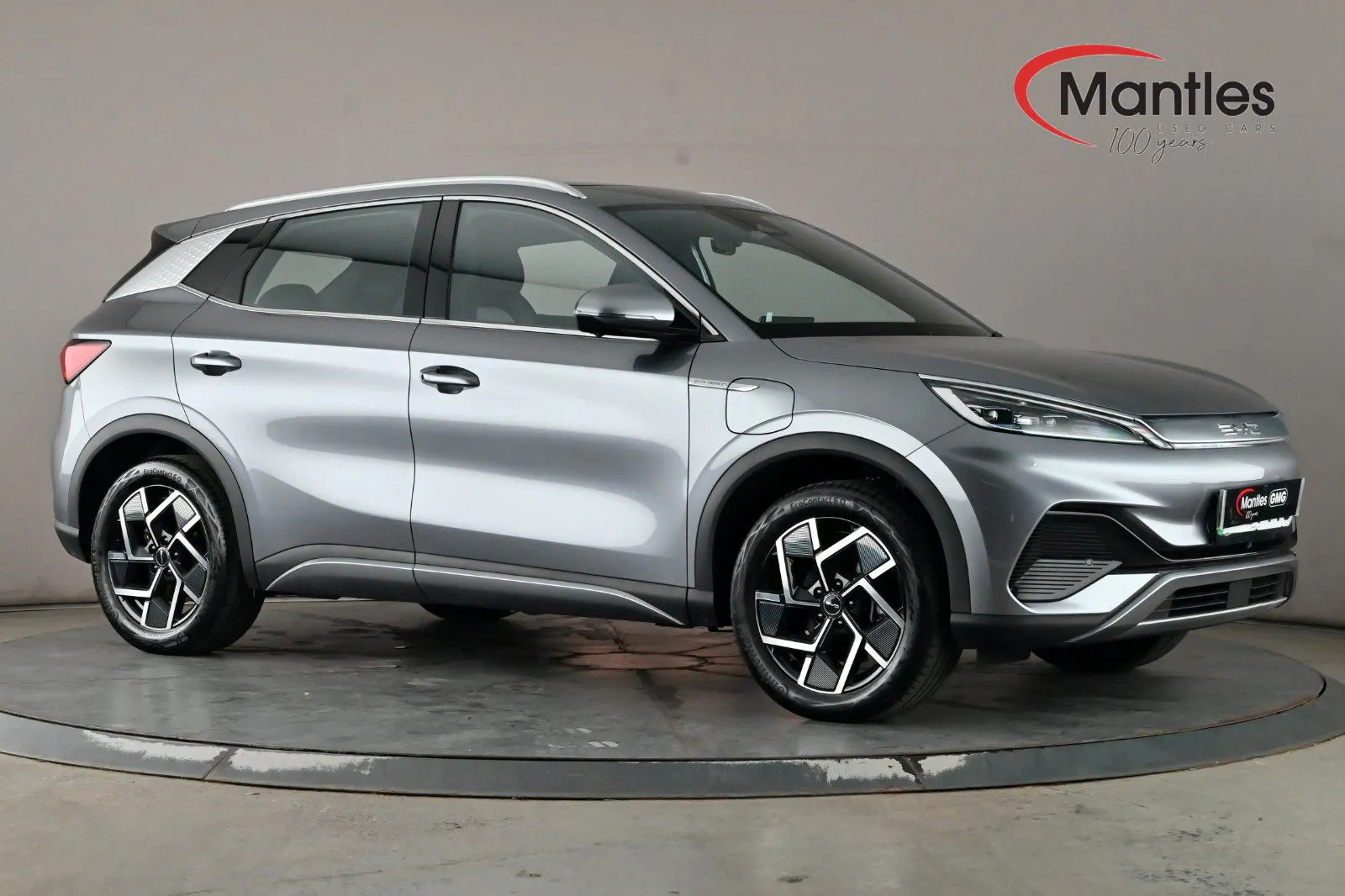 BYD Atto 3 listing photo