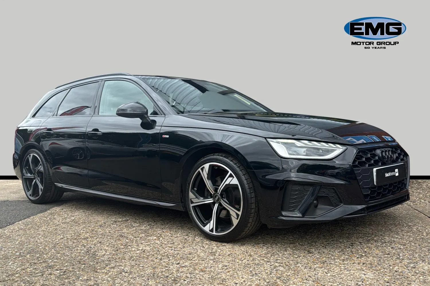 AUDI A4 AVANT 2.0 TFSI 35 BLACK EDITION ESTATE 5DR PETROL S TRONIC S...